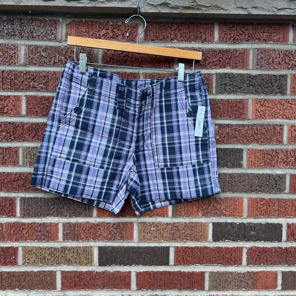 Faded Glory Dark Gray and Light Purple Plaid Mid Rise Shorts